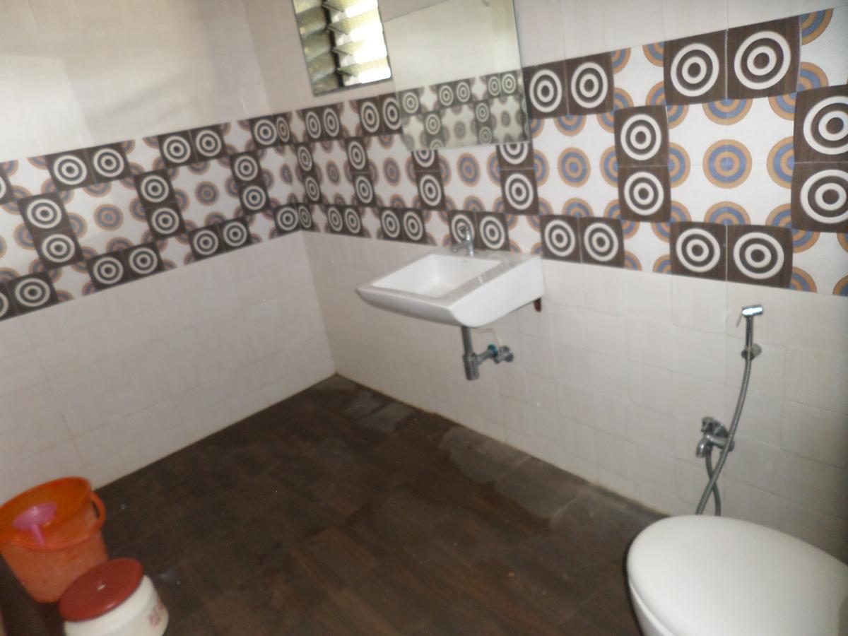 Atithi Farm House Hotell Borlai Exteriör bild